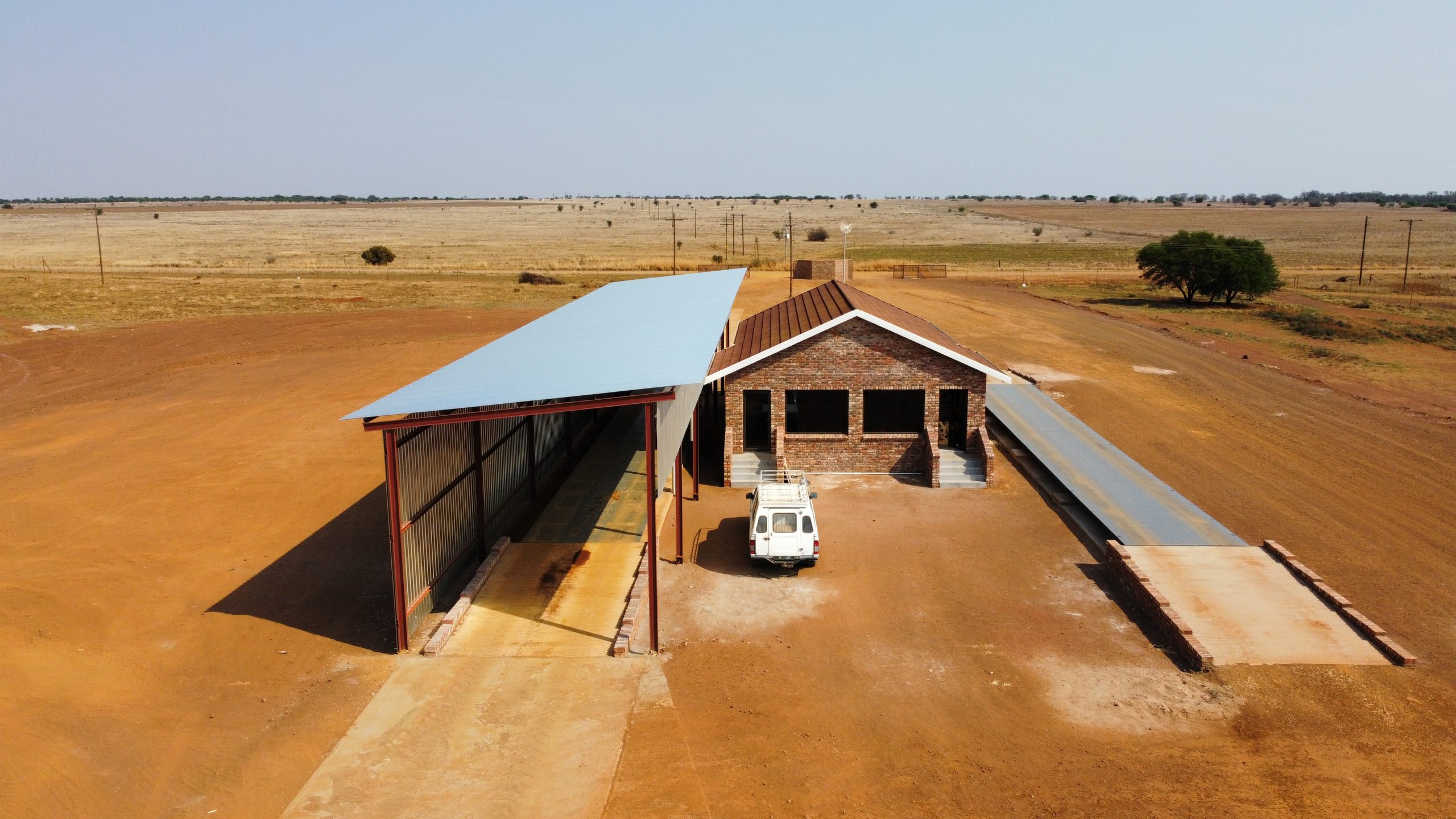 Weighbridge foundations platform and associated civil works